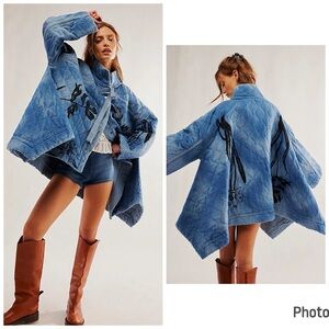Free People Annie Quilted Sweatshirt Blue Floral Oversized Chunky XS Button Down
